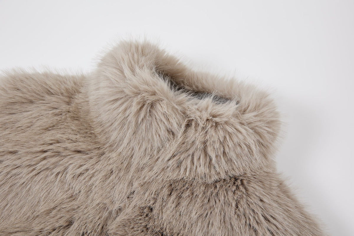 "Guest" Fur Grey by Sultry Virgin