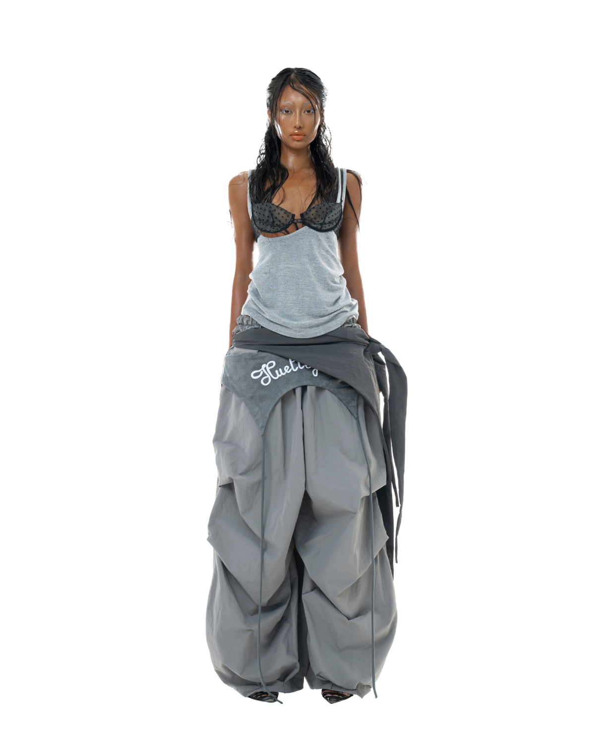Kalista Pants - Grey by Huelleyrose