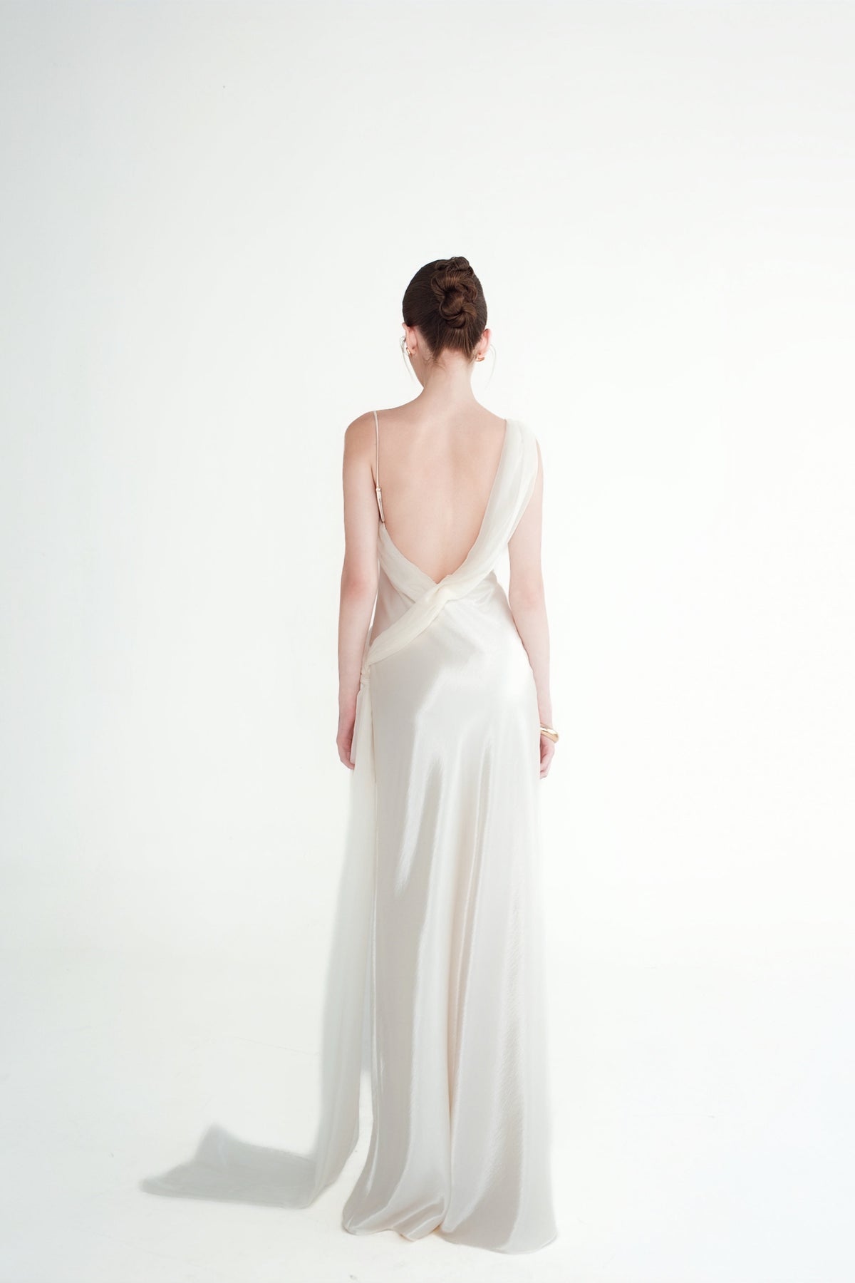 Elara Dress by Emchic