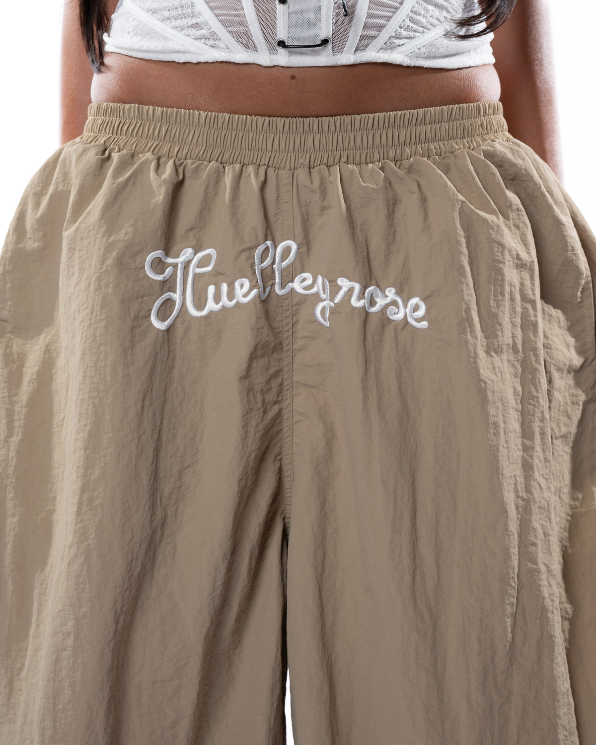 HR B Pants - Beige by Huelleyrose