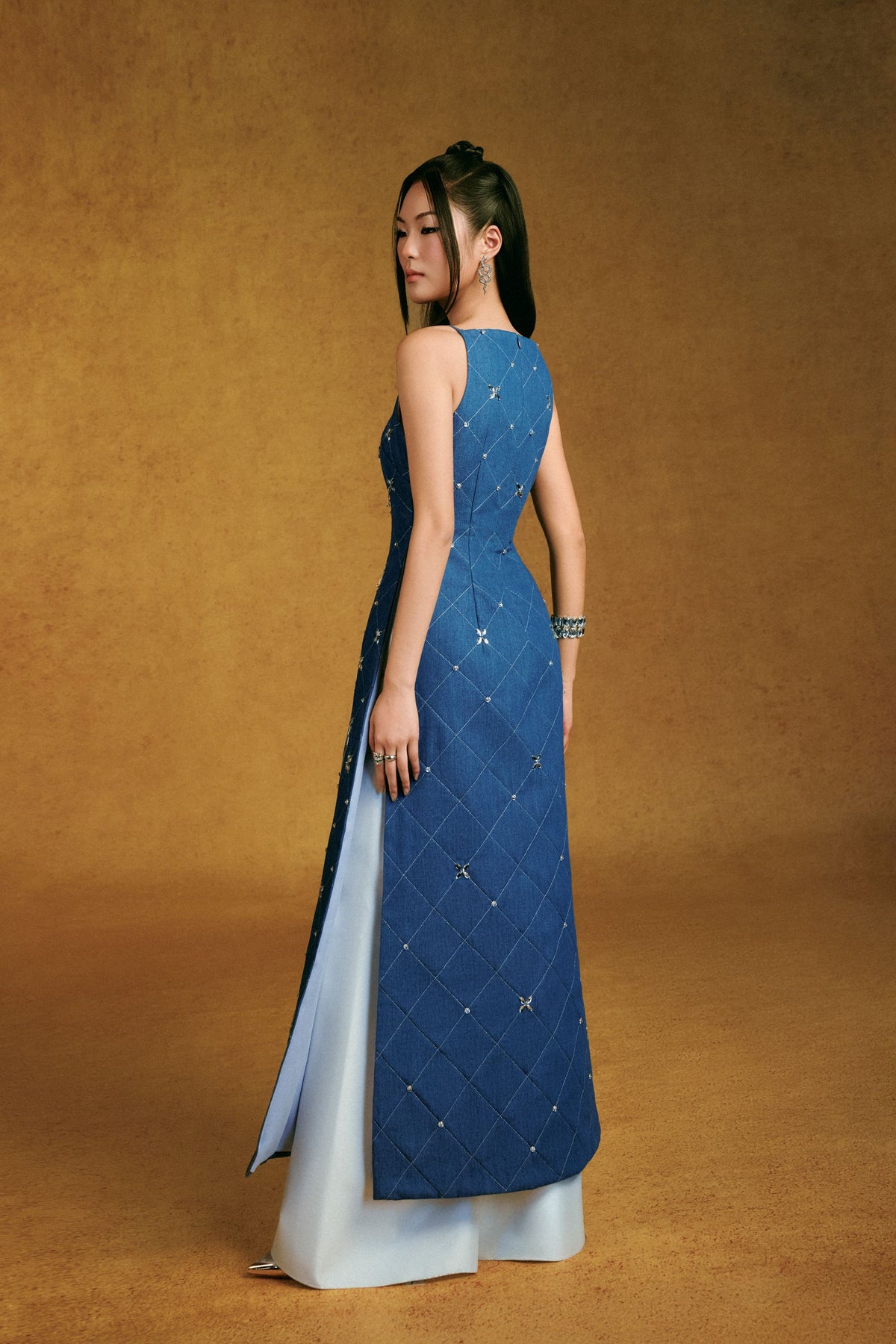 Ao Dai "Thanh Thụy" by Keira Tong