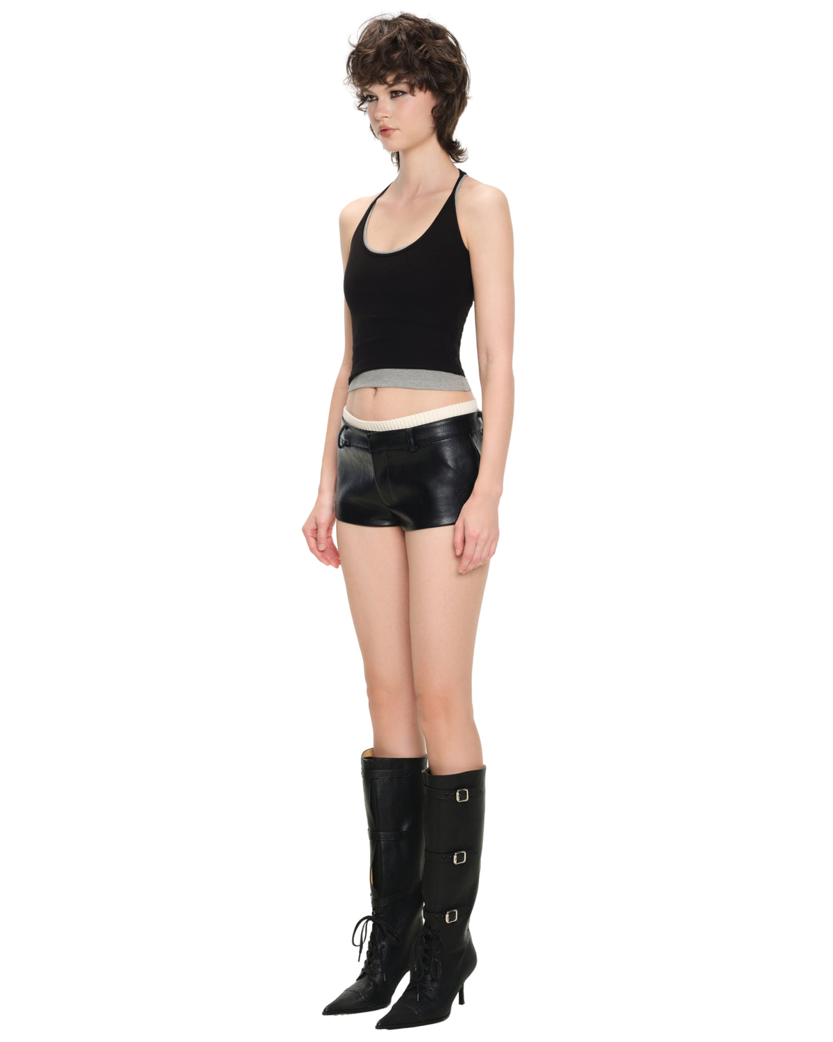 Sie Shorts (Black) by LSOUL