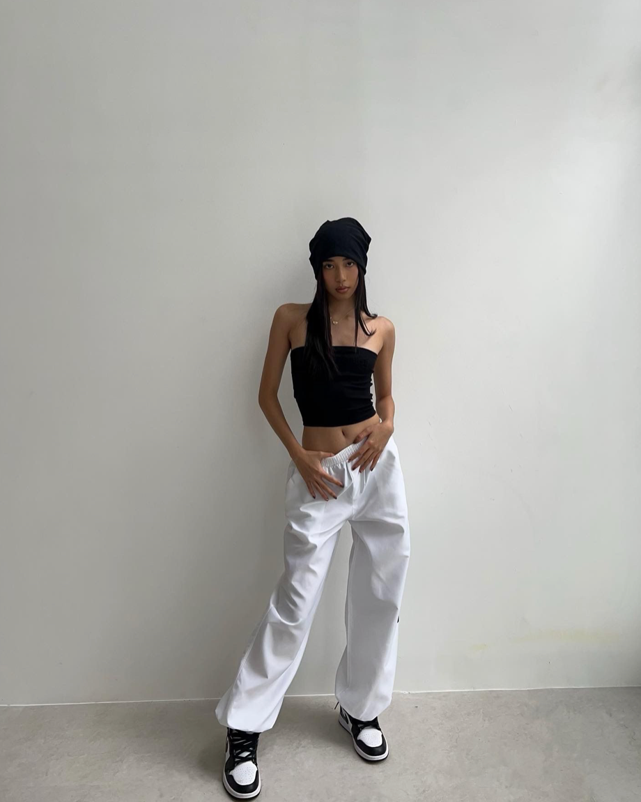 HR WHITE PANTS by Huelleyrose
