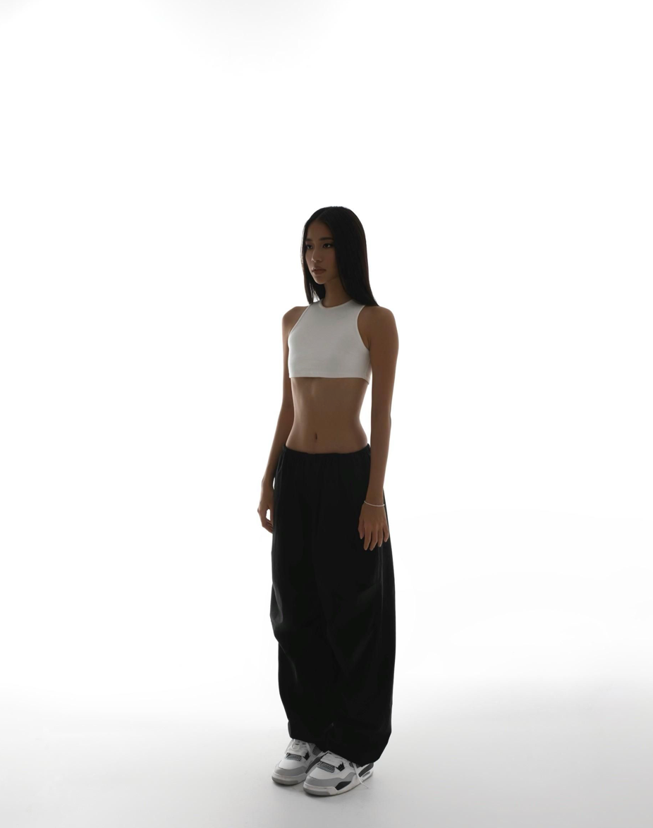 KHAKI BLACK PANTS by Huelleyrose