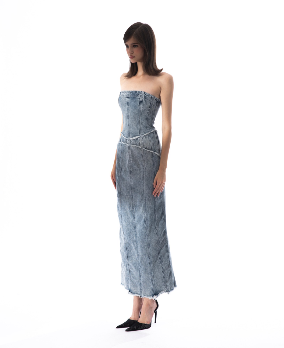THUNDER DENIM DRESS by Huelleyrose