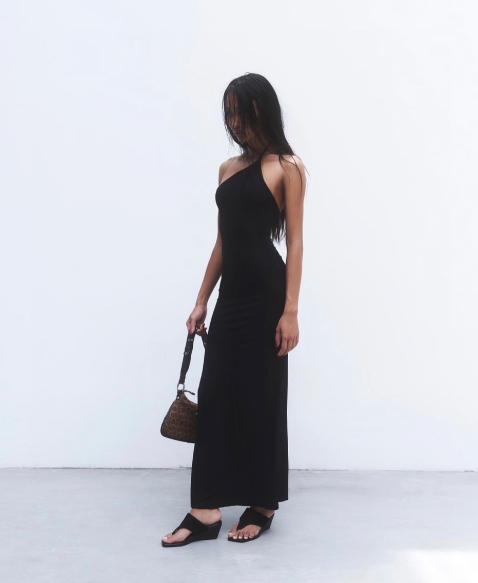 SHADOWY DRESS by Huelleyrose