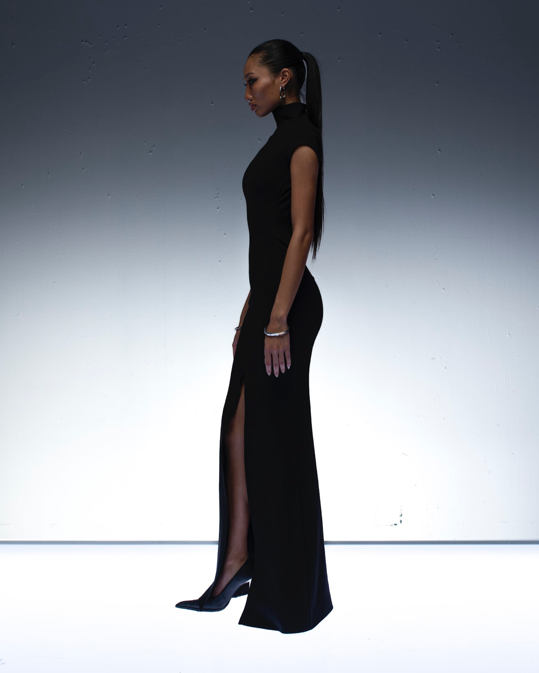 AKSANA DRESS by Huelleyrose