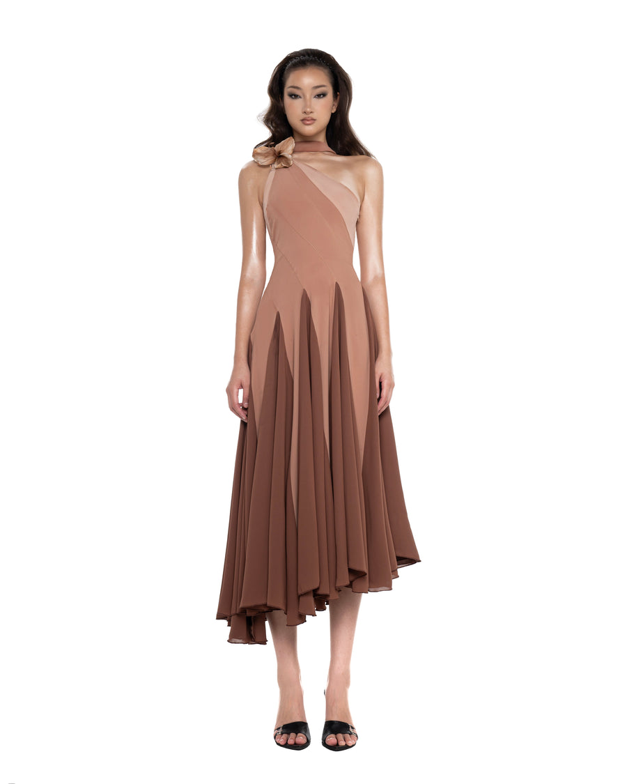 Belle Dress with Flower Pin