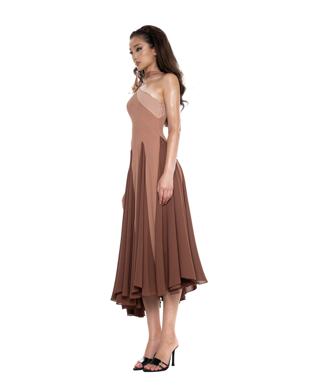 Belle Dress with Flower Pin by Huelleyrose