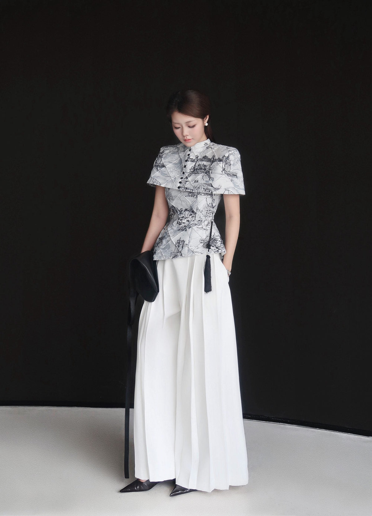 "Giai Kỳ" Top by Keira Tong