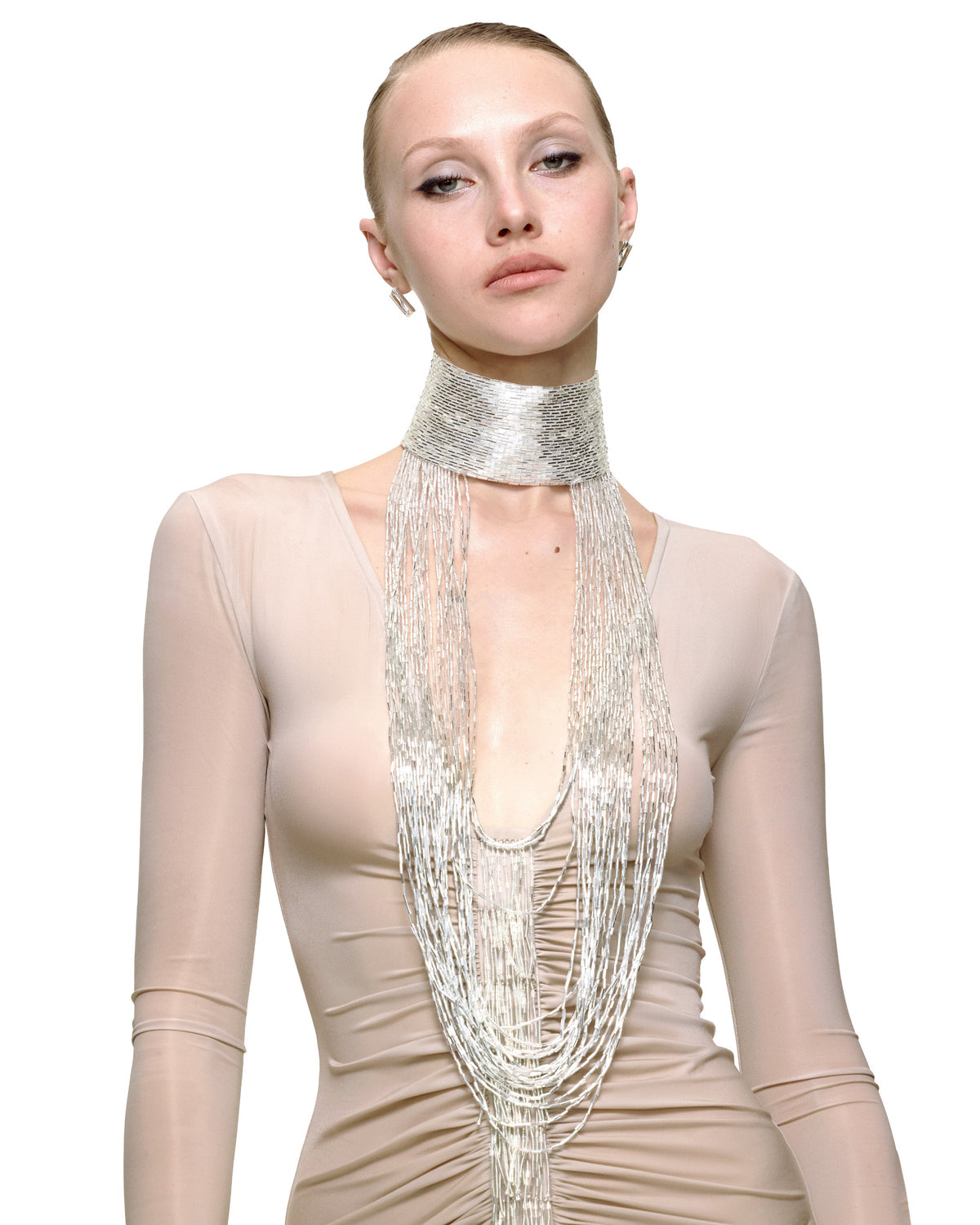 NOCTURNA CHOKER (WHITE) by BUPBES