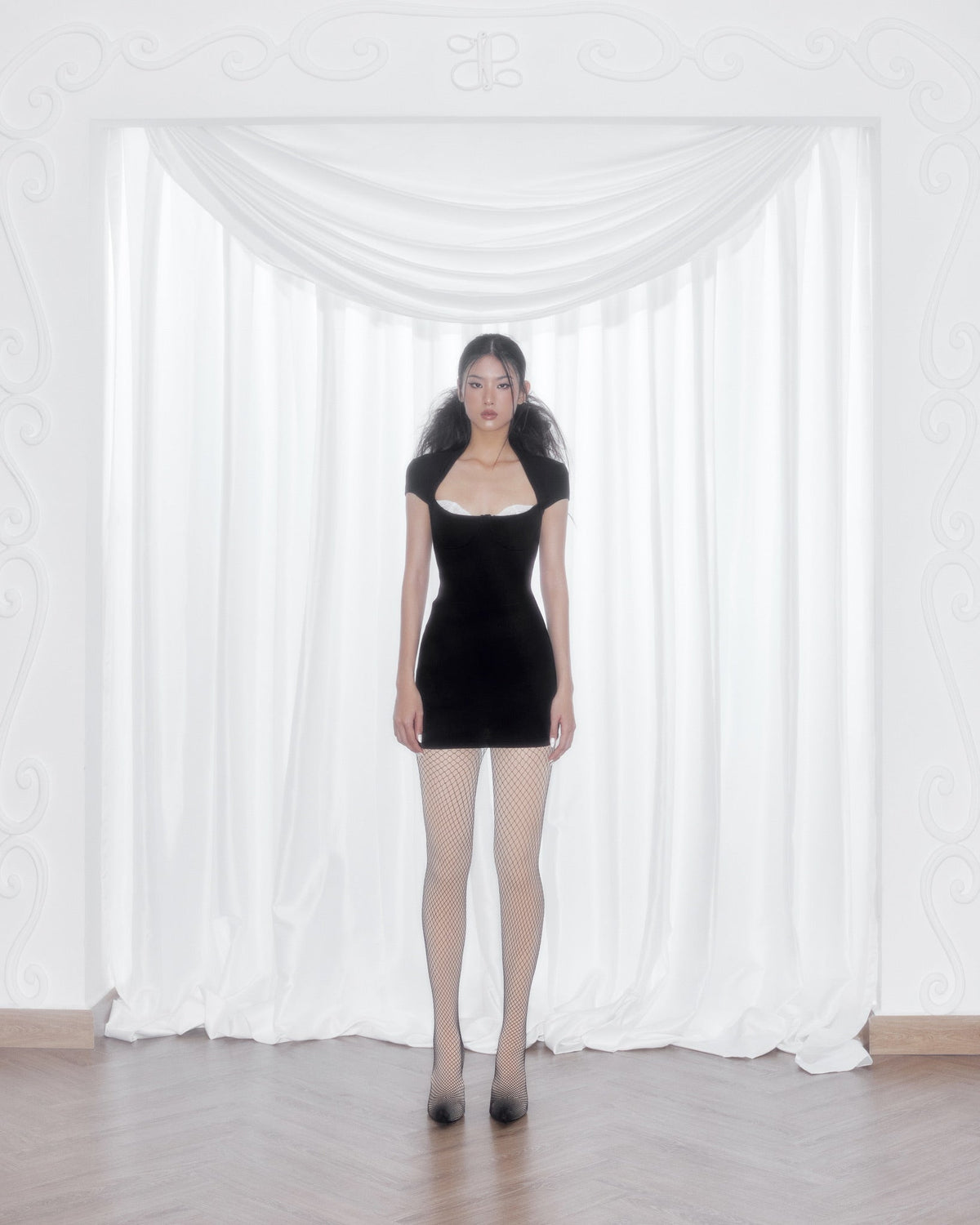 KAMMIE MINI DRESS by Huelleyrose