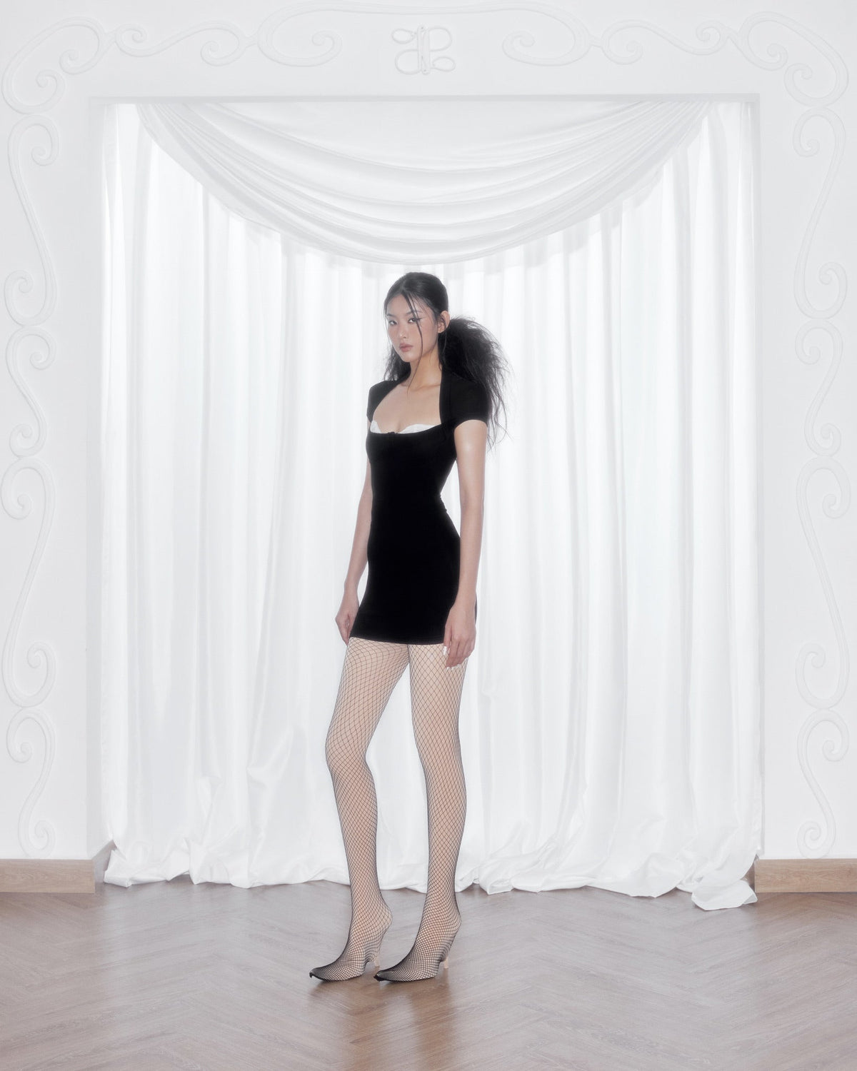 KAMMIE MINI DRESS by Huelleyrose