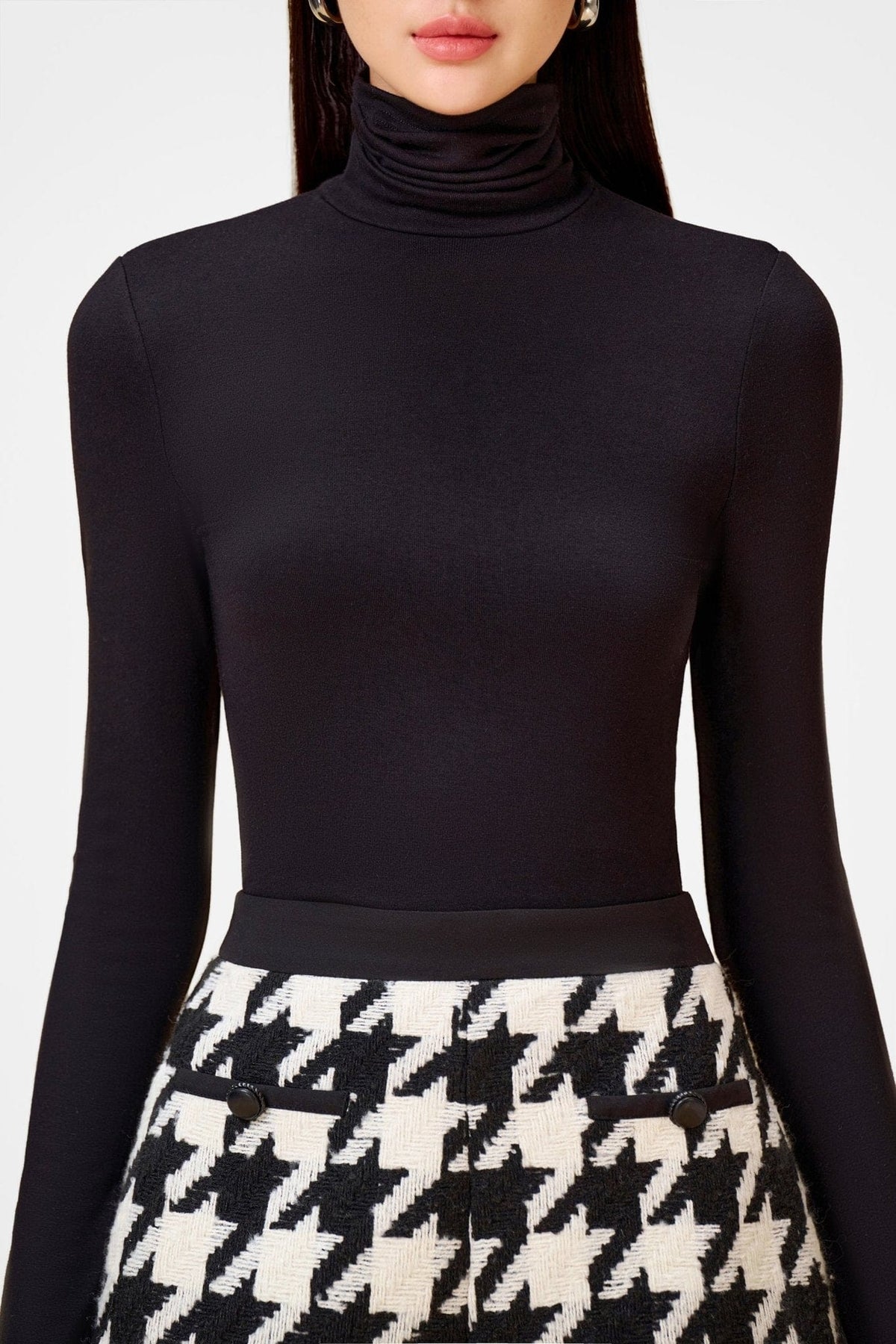 Black and White Houndstooth Shorts by Montsand