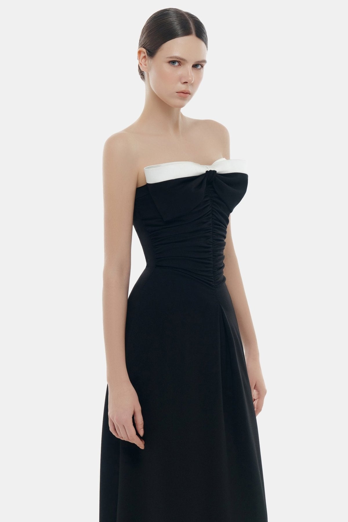 Black Bow Ruched Midi Dress by Montsand