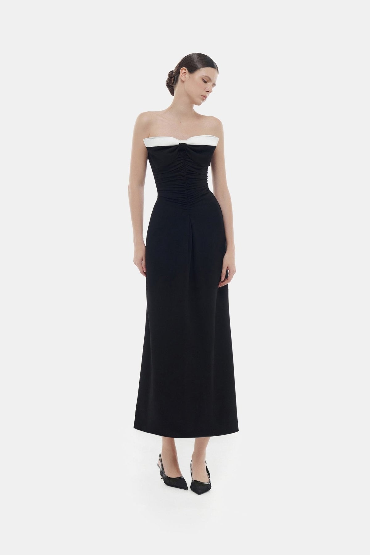 Black Bow Ruched Midi Dress by Montsand