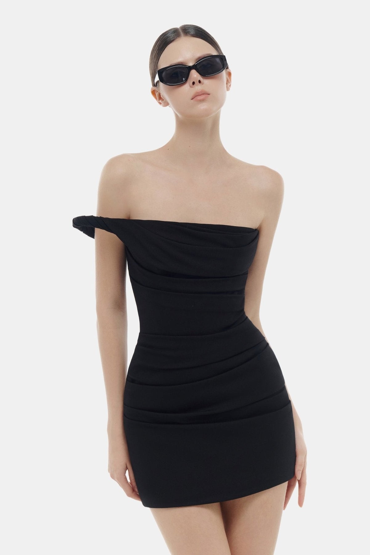 Black One-off Shoulder Draped Mini Dress by Montsand