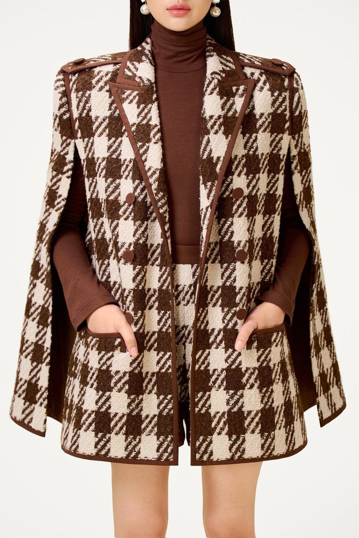 Brown Checkered Cape by Montsand