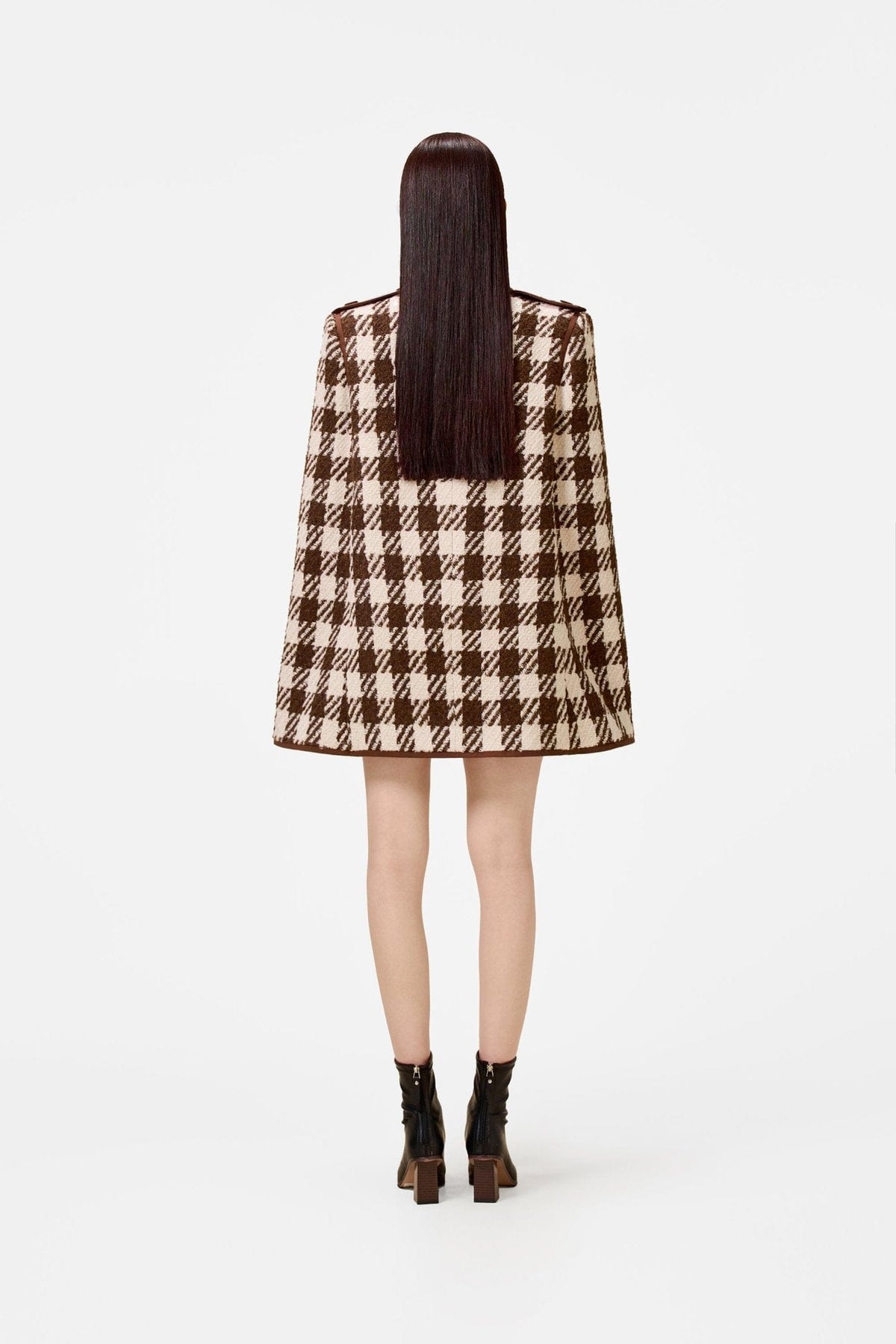 Brown Checkered Cape by Montsand
