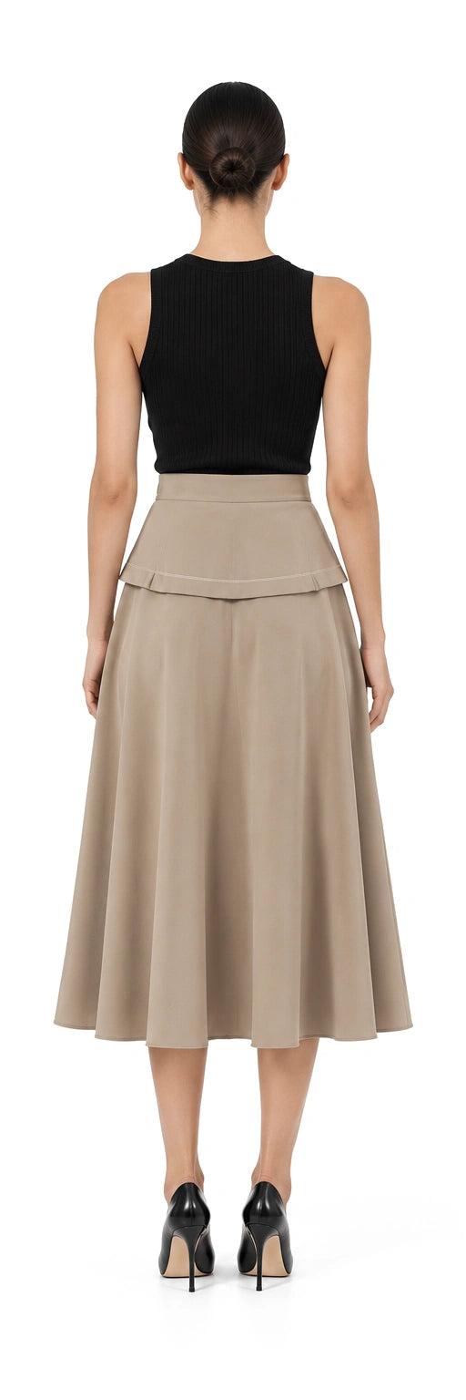 CV NÂU BE BẤU CẠP DIỄU CHỈ TRẮNG, AI-rendered back view; rear details inferred where no source exists