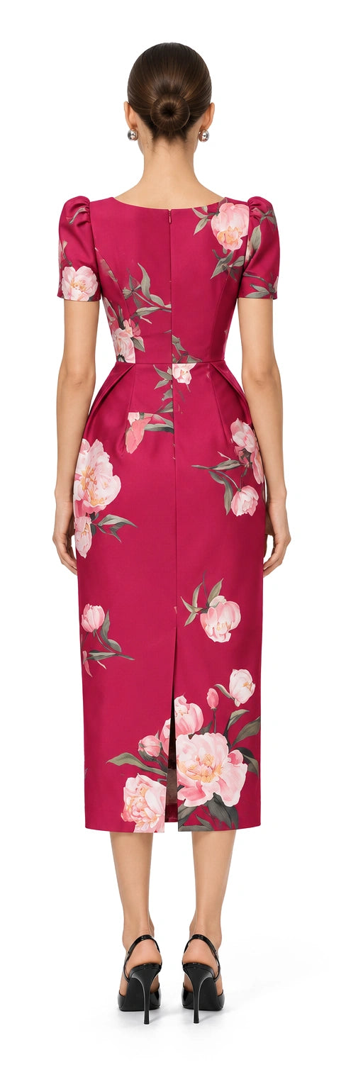 ĐẦM GẤM HOA NỀN HỒNG TÍM SÚP LY EO, AI-rendered back view; rear details inferred where no source exists