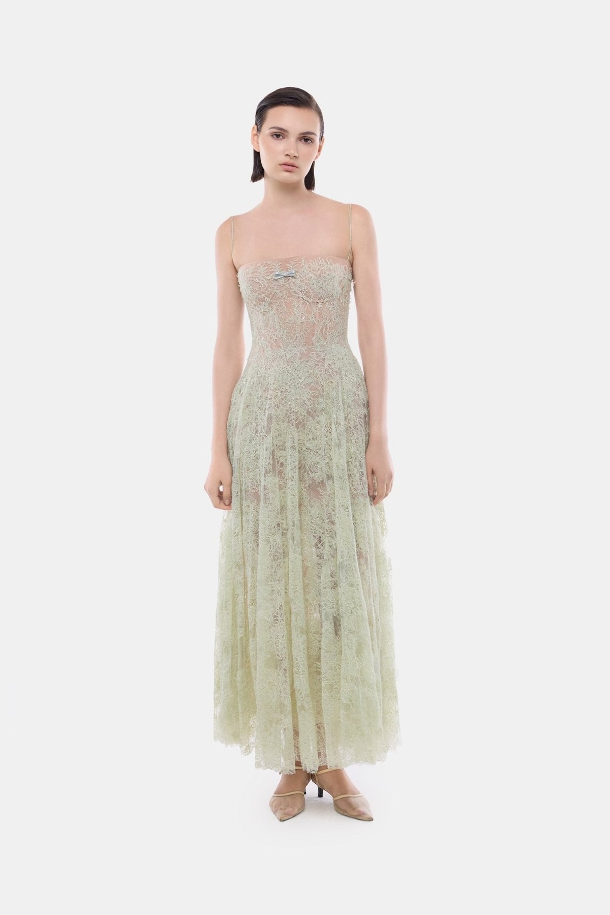 Mint Straight Neckline Pleat Midi Dress by Montsand
