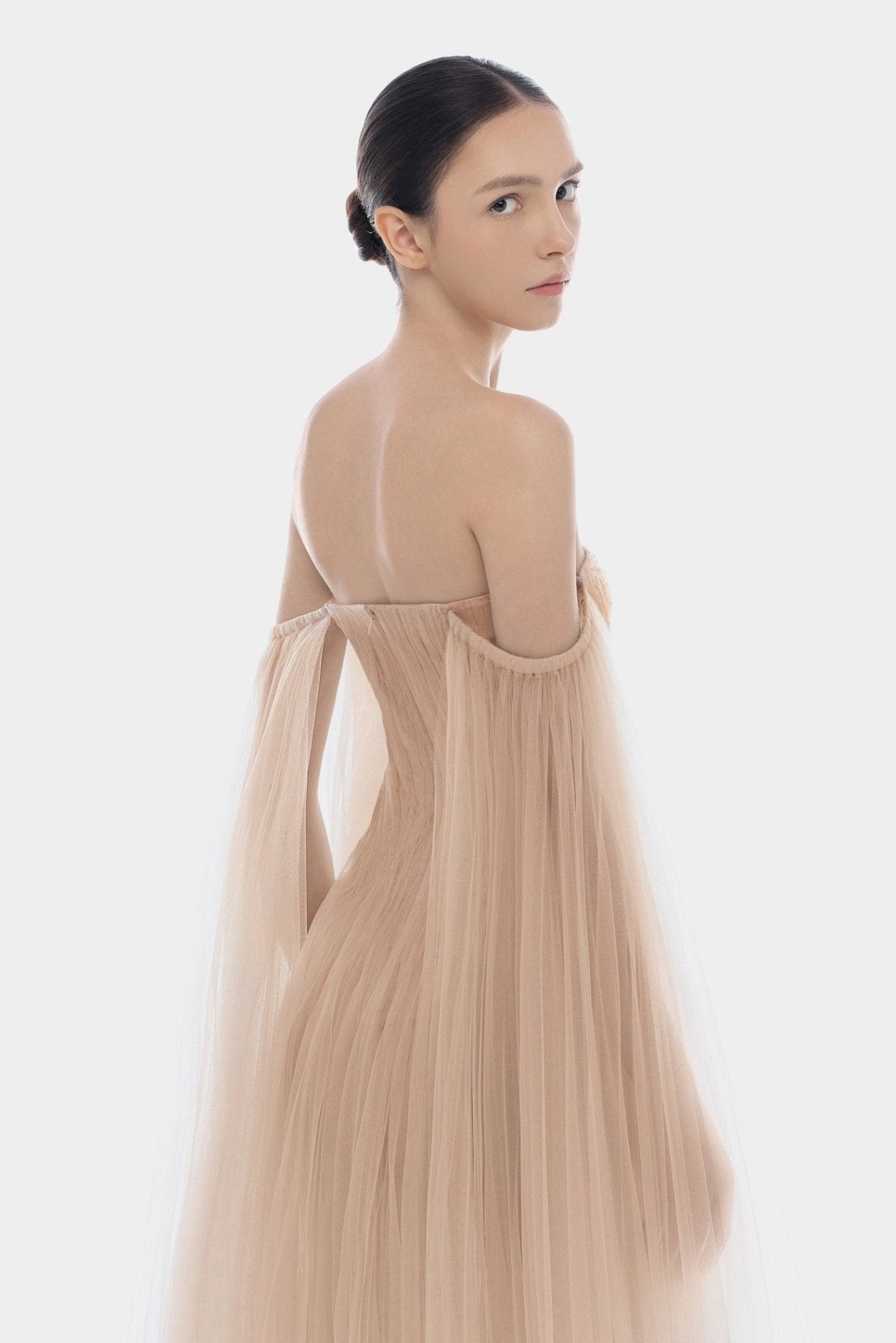 Peach Tulle Off-shoulder Mini Dress by Montsand