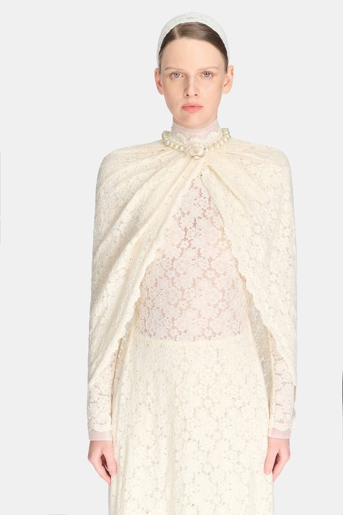 Vada Cape by Montsand